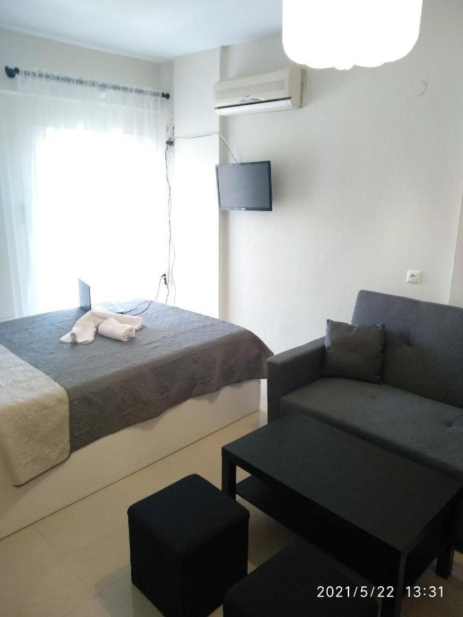 Little Beauty - Happyhostgr - In Platamonas Apartment Bagian luar foto